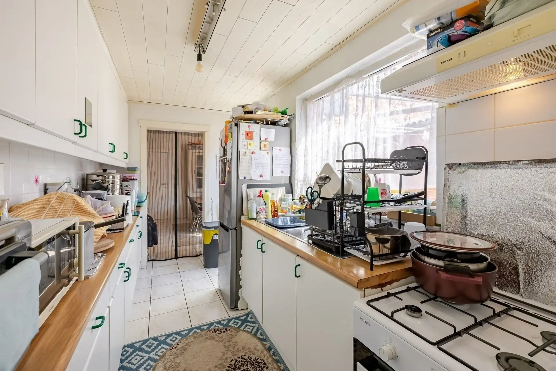 Interessante rijwoning met 2 slaapkamers in centrum Wetteren foto 18