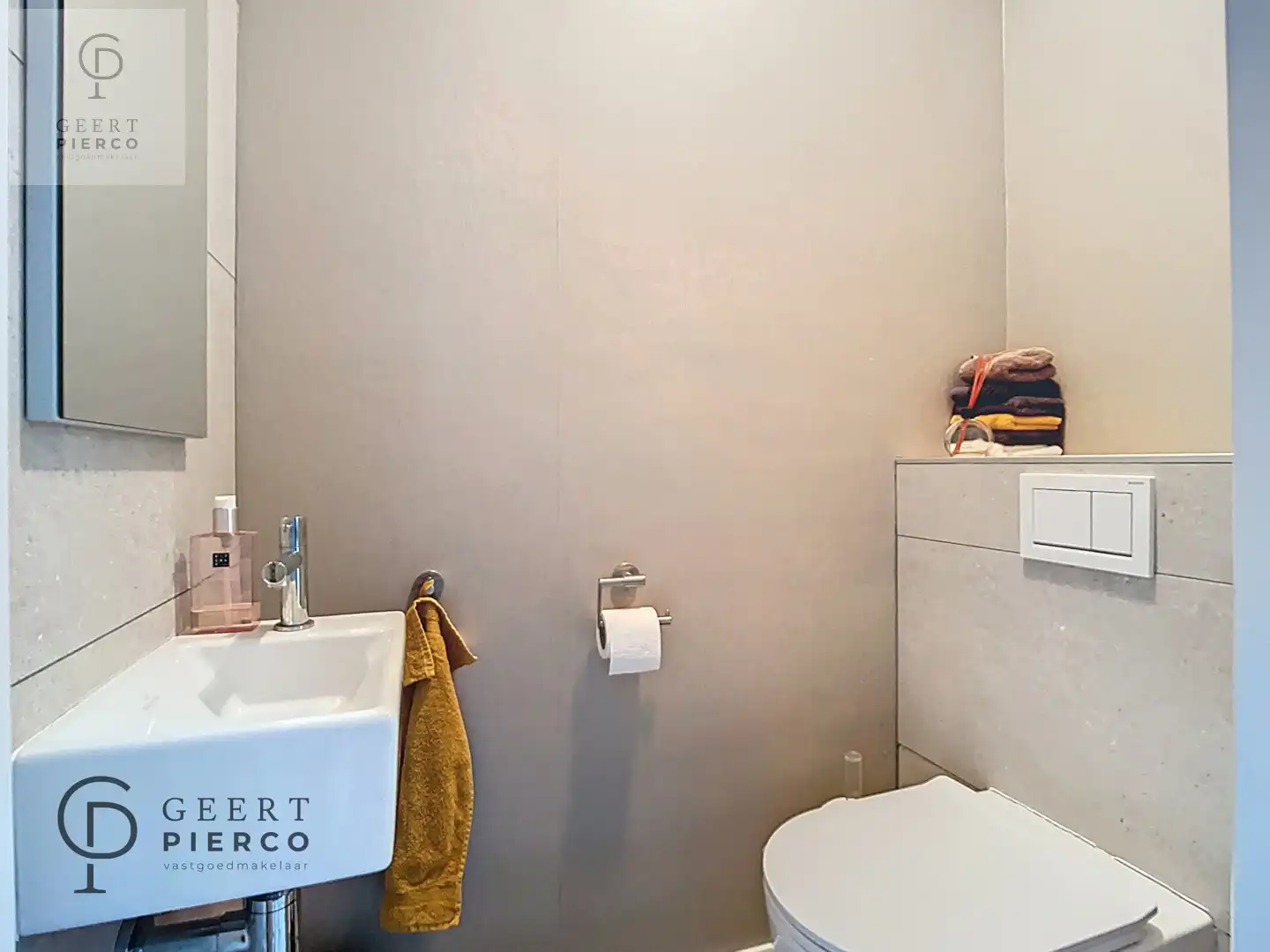 Knappe instapklare villa foto 3