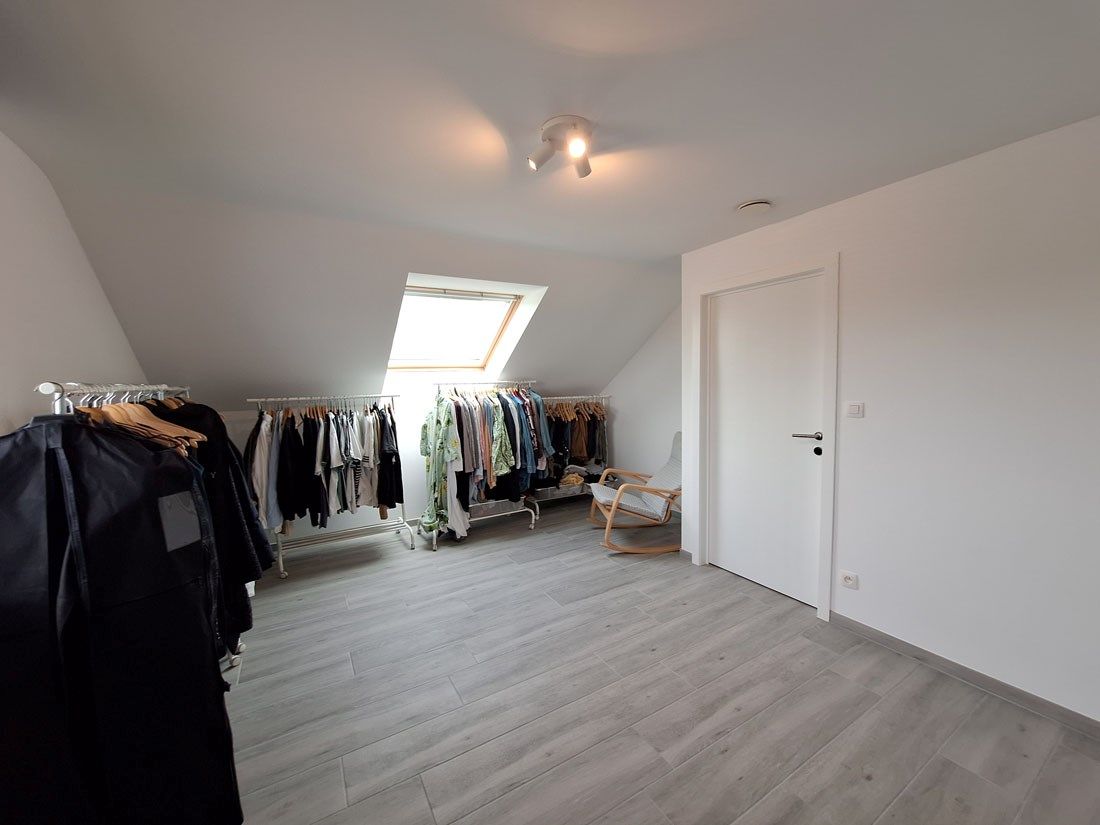 Moderne nieuwbouwwoning  net buiten het centrum van Zolder foto 17