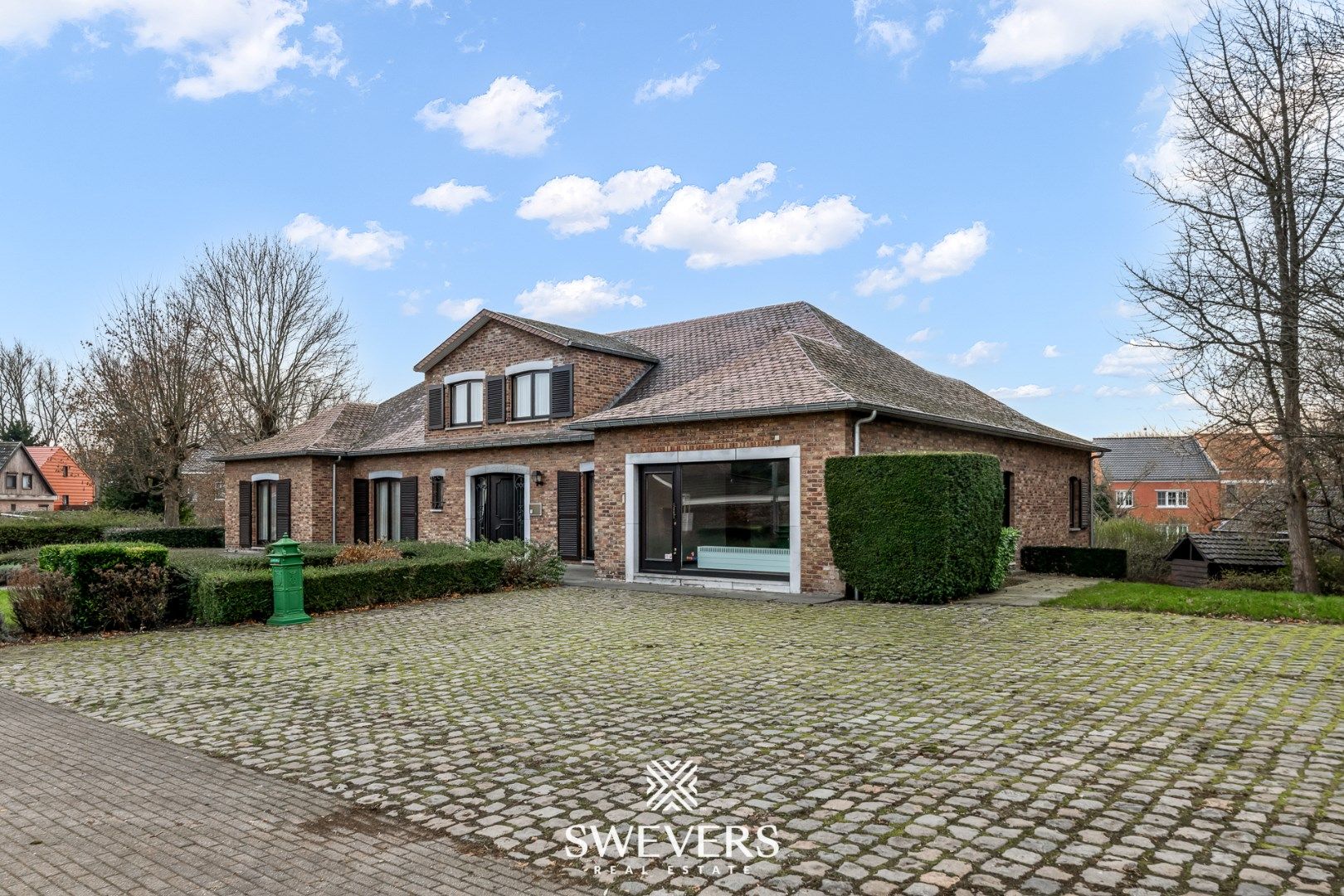 Exclusieve villa met grandeur en potentieel in Tongeren foto 32