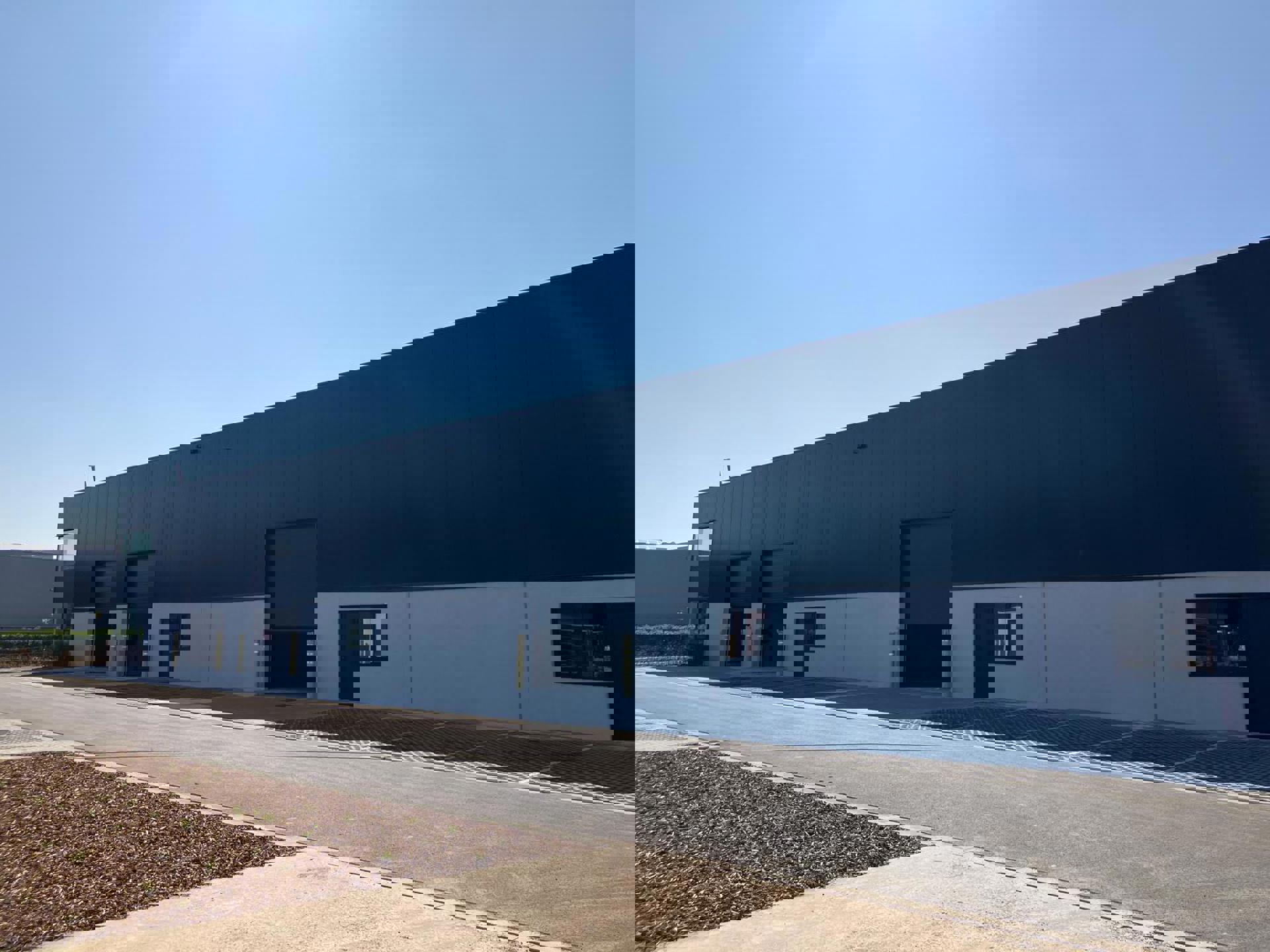 Nieuwbouw KMO-units in 'Heidelo-Park' foto {{pictureIndex}}