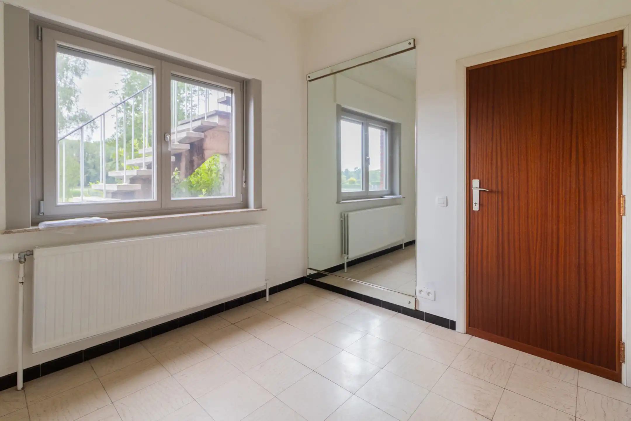 KORTENBERG- zeer ruime driegevel-woning op perceel van 11a foto 14