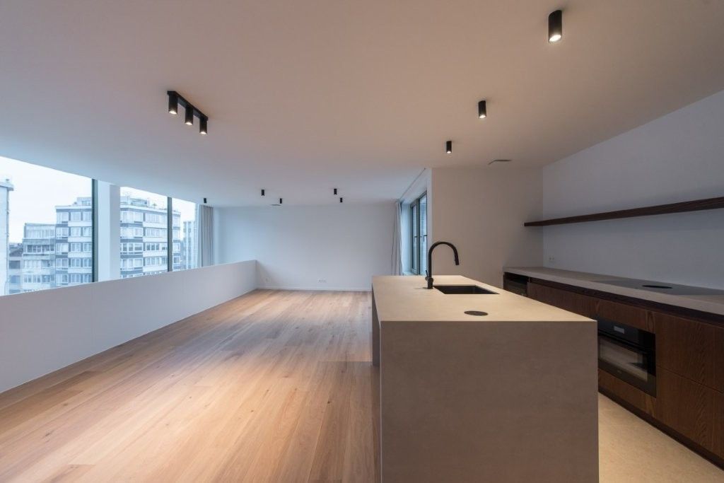LUXUEUS PENTHOUSE 161M² MET 2SLK IN CENTRUM TONGEREN. foto 12