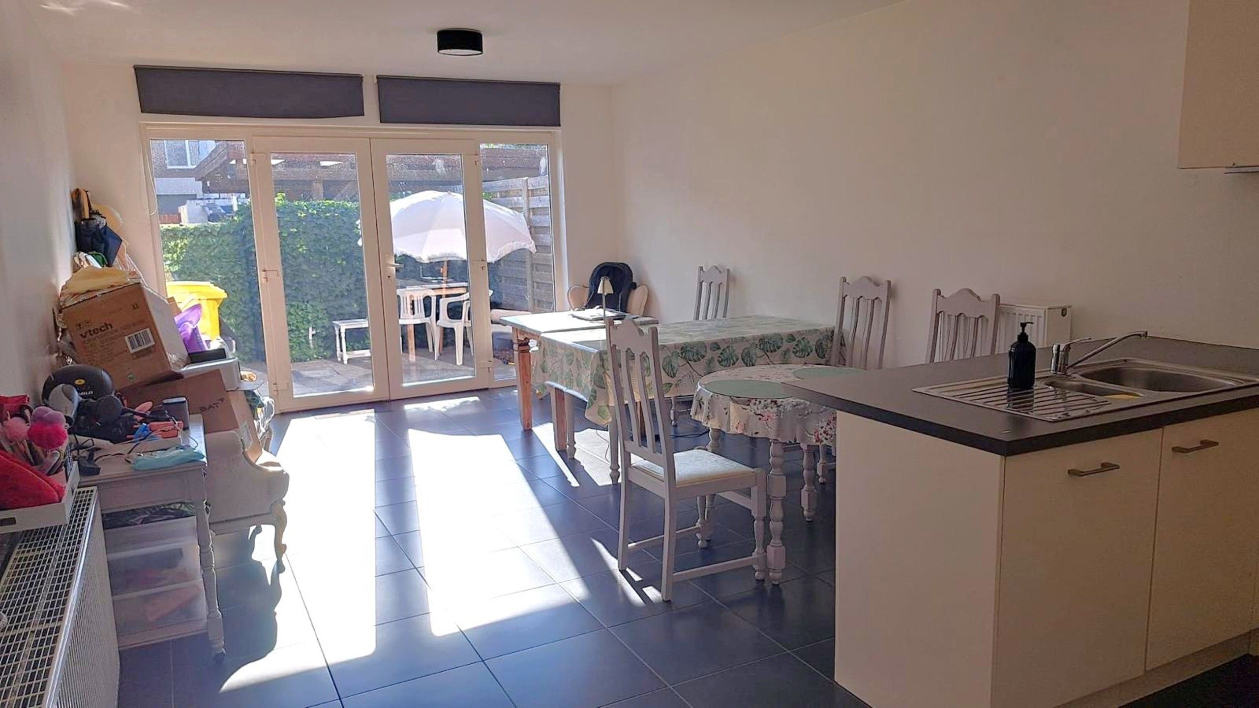 Rustig gelegen appartement met 2 slaapkamers foto 3