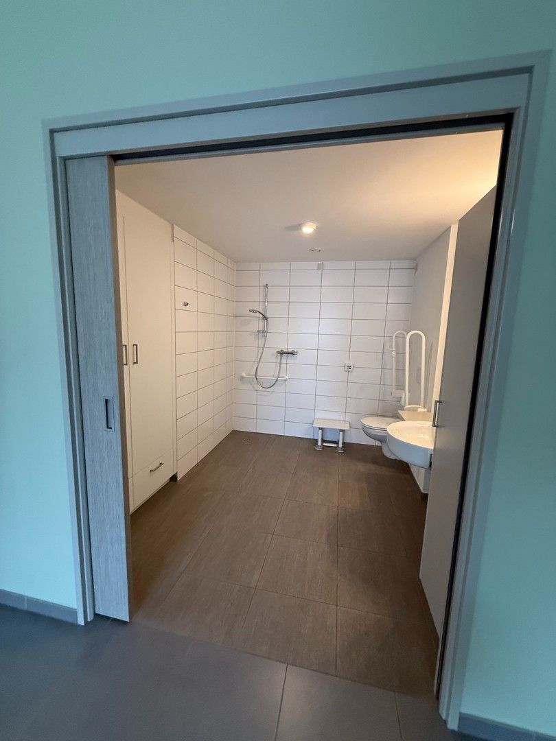 Instapklare gelijkvloerse assistentiewoning in het centrum van Meeuwen. foto 12