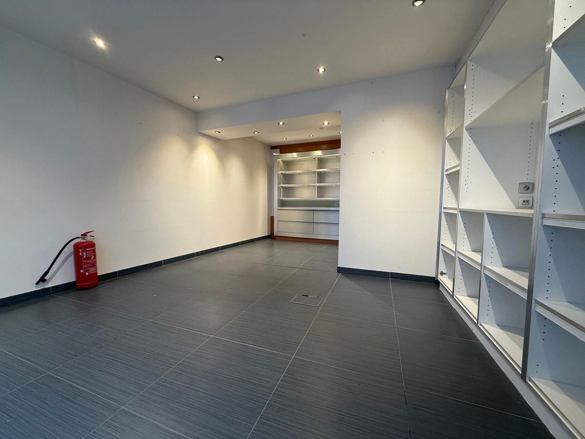 Centraal gelegen handelspand in centrum Oudenaarde foto 5