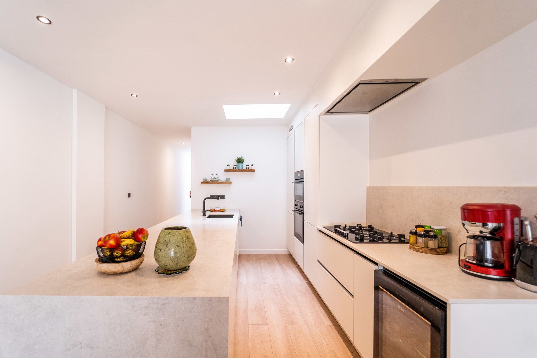 Gerenoveerd ruim gelijkvloers appartement in hartje 't Zuid foto 13