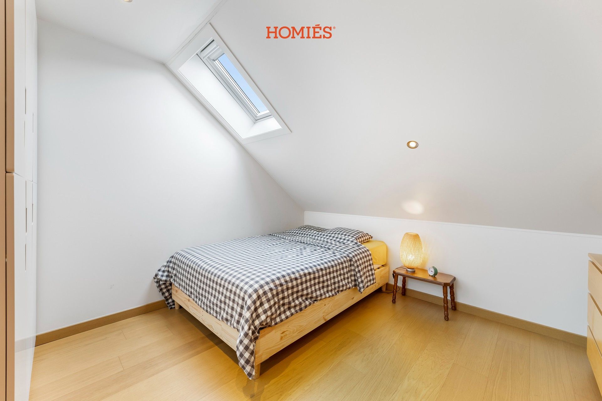 Duurzame woning met 3 slaapkamers en grote tuin foto 11