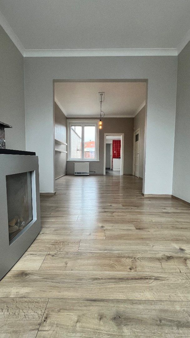 Ruime woning met 4 mogelijke slaapkamers, stadstuin en een bewoonbare oppervlakte van 131 m².  foto 1