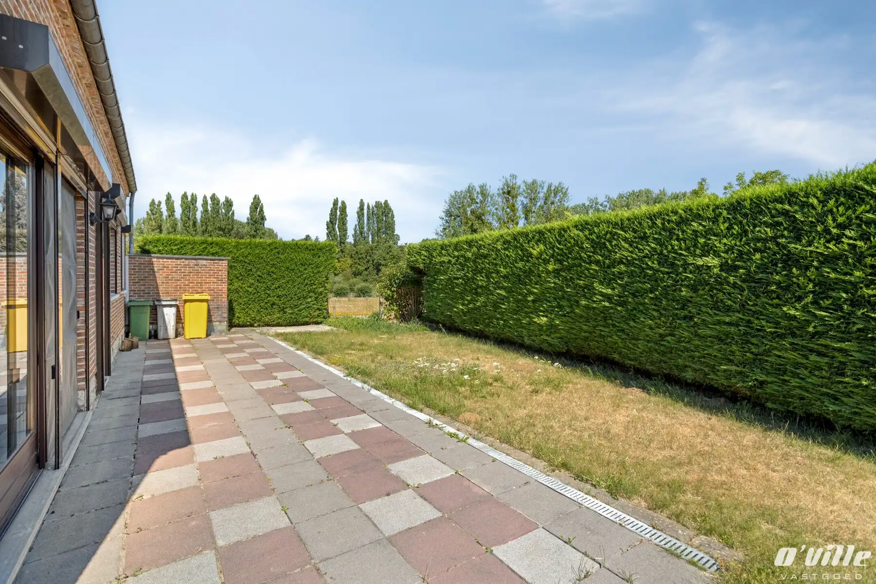 Klassieke stijlvolle villa met dakkapel foto 22