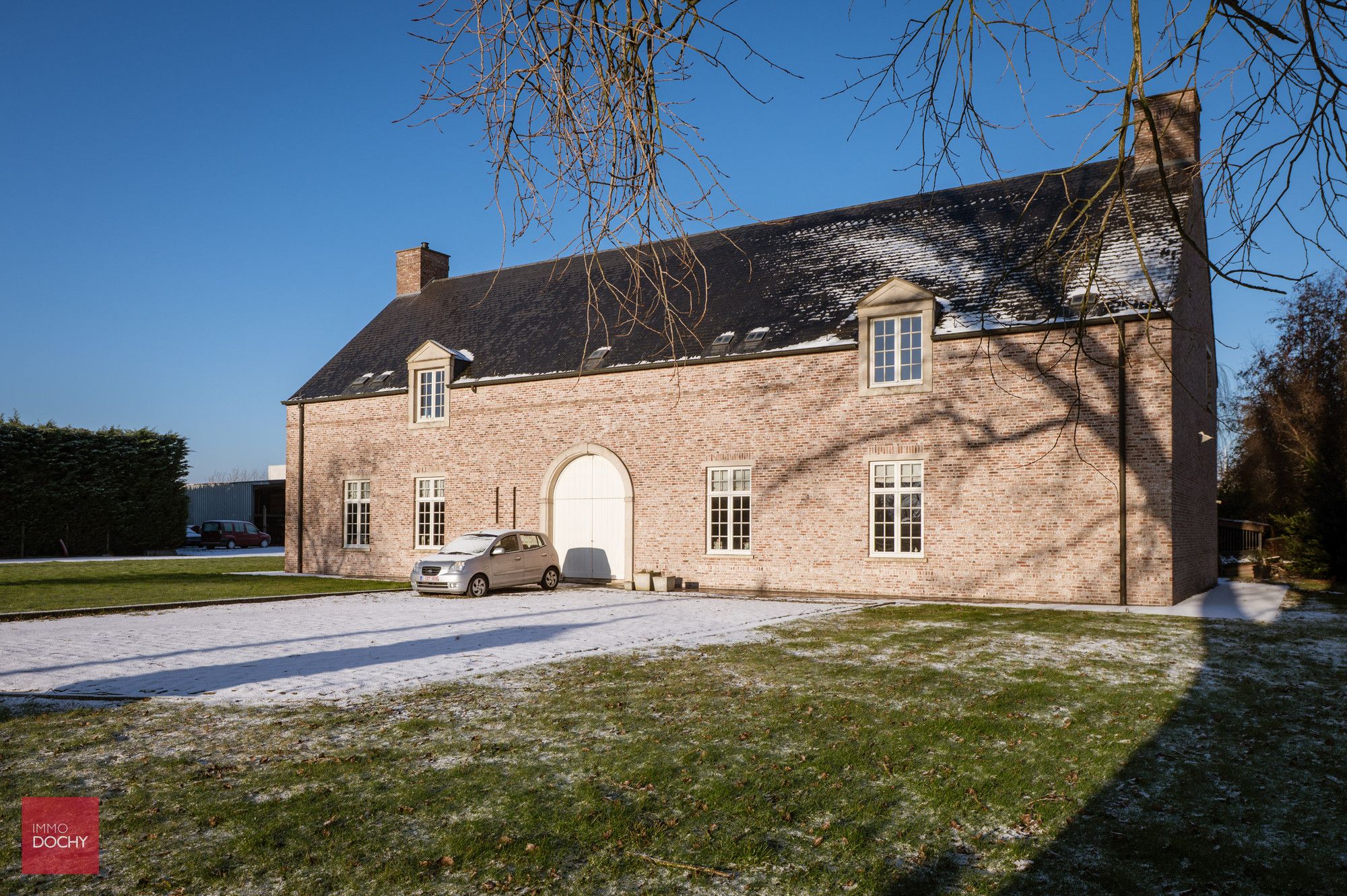 Ruime villa met veel mogelijkheden foto 4