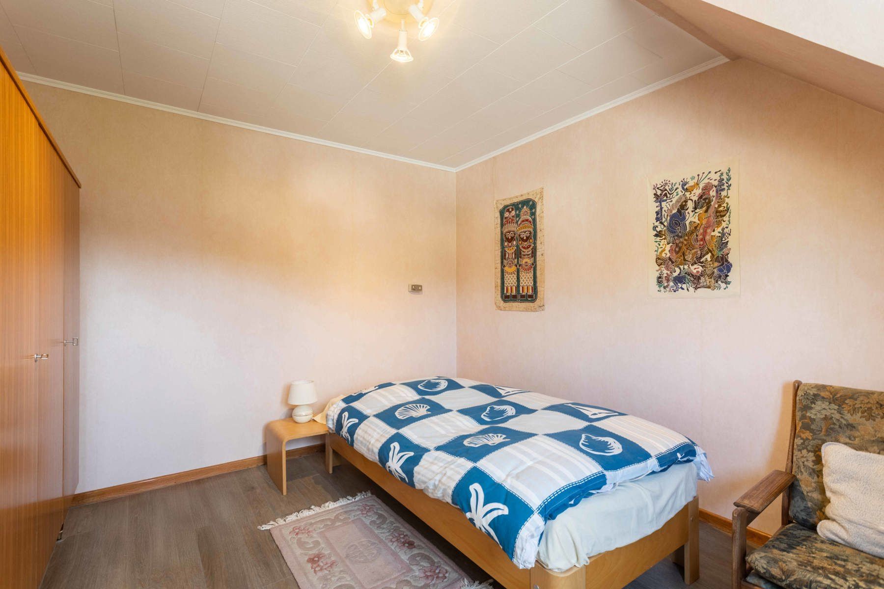 Charmante gezinswoning met 5 slaapkamers en riante tuin. foto 22