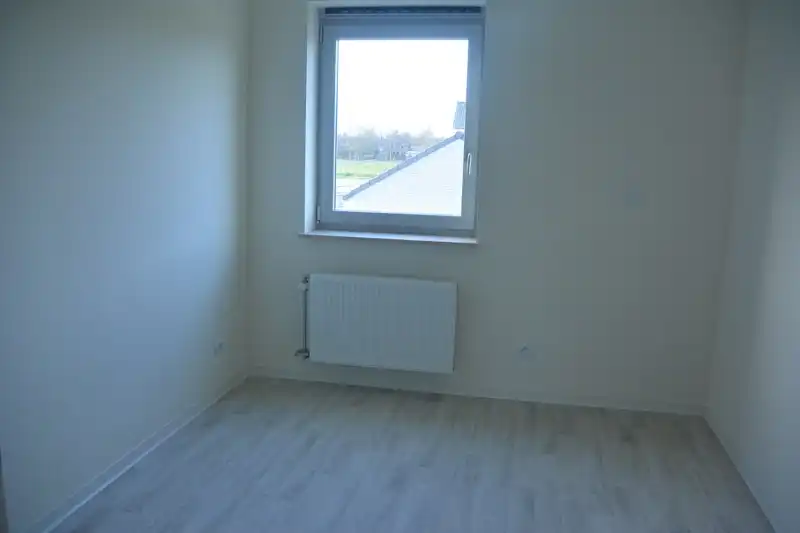 Moderne en energiezuinige woning met 3 slaapkamers, garage en zolder te huur in Heule – perfect voor comfortabel wonen! foto 14