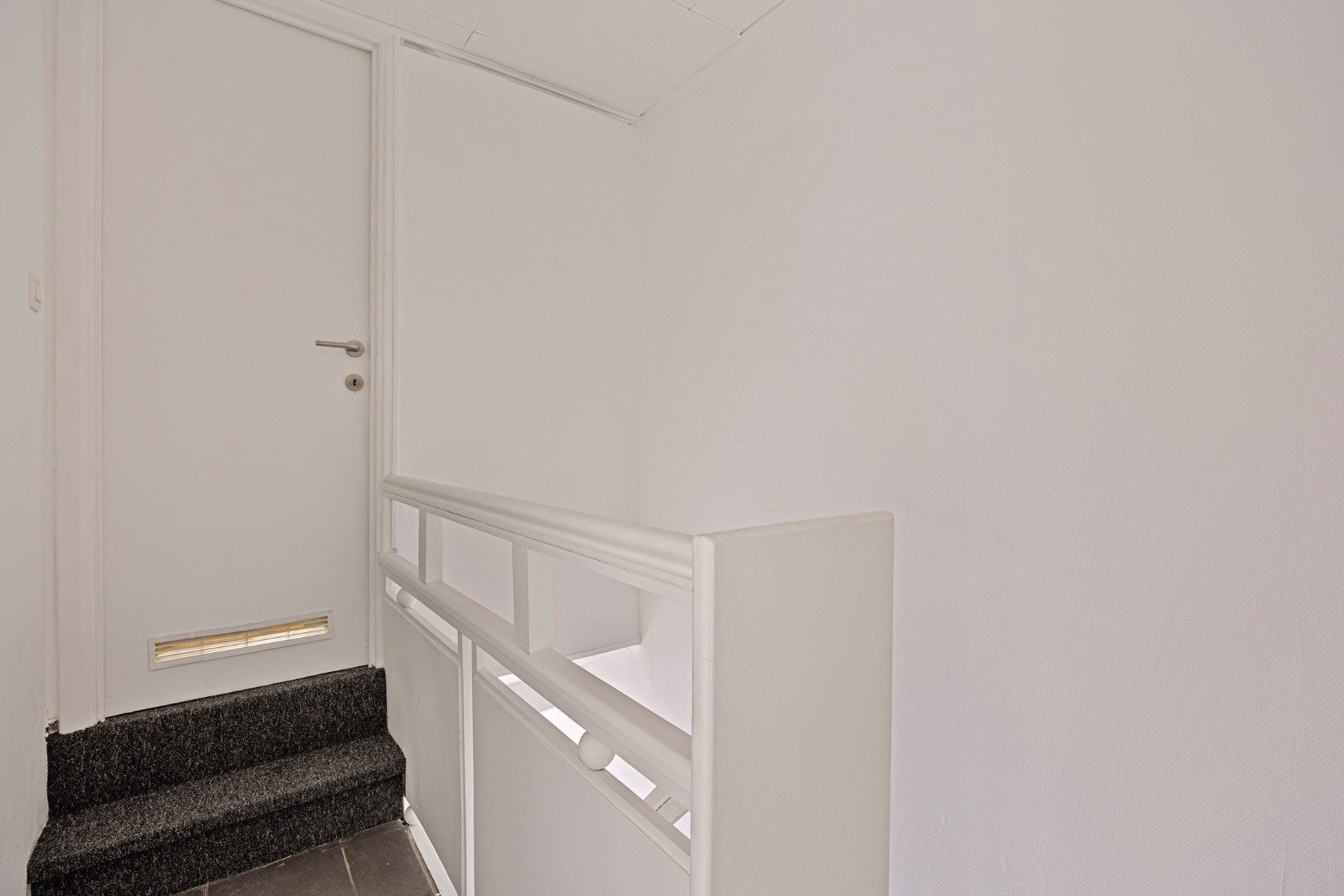 RECENT OPGEKNAPT (VERHUURD) APPARTEMENT TE REKEM !  foto 2