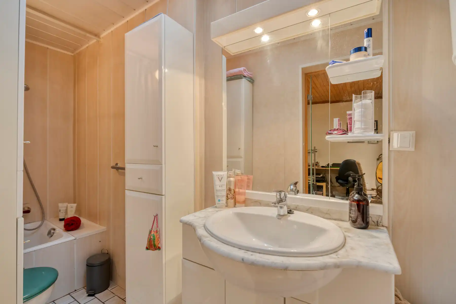 Charmante woning met tuin en veel potentieel in Asse-Ter-Heide! foto 13