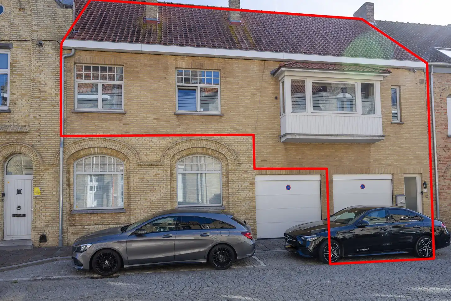 MAGISTRAAL HERENHUIS IN HET CENTRUM VAN NIEUWPOORT-STAD – OFFICIËLE 4-STERREN VAKANTIEWONING MET APPARTEMENT, INKOMSTEN EN 2 GARAGES foto 33