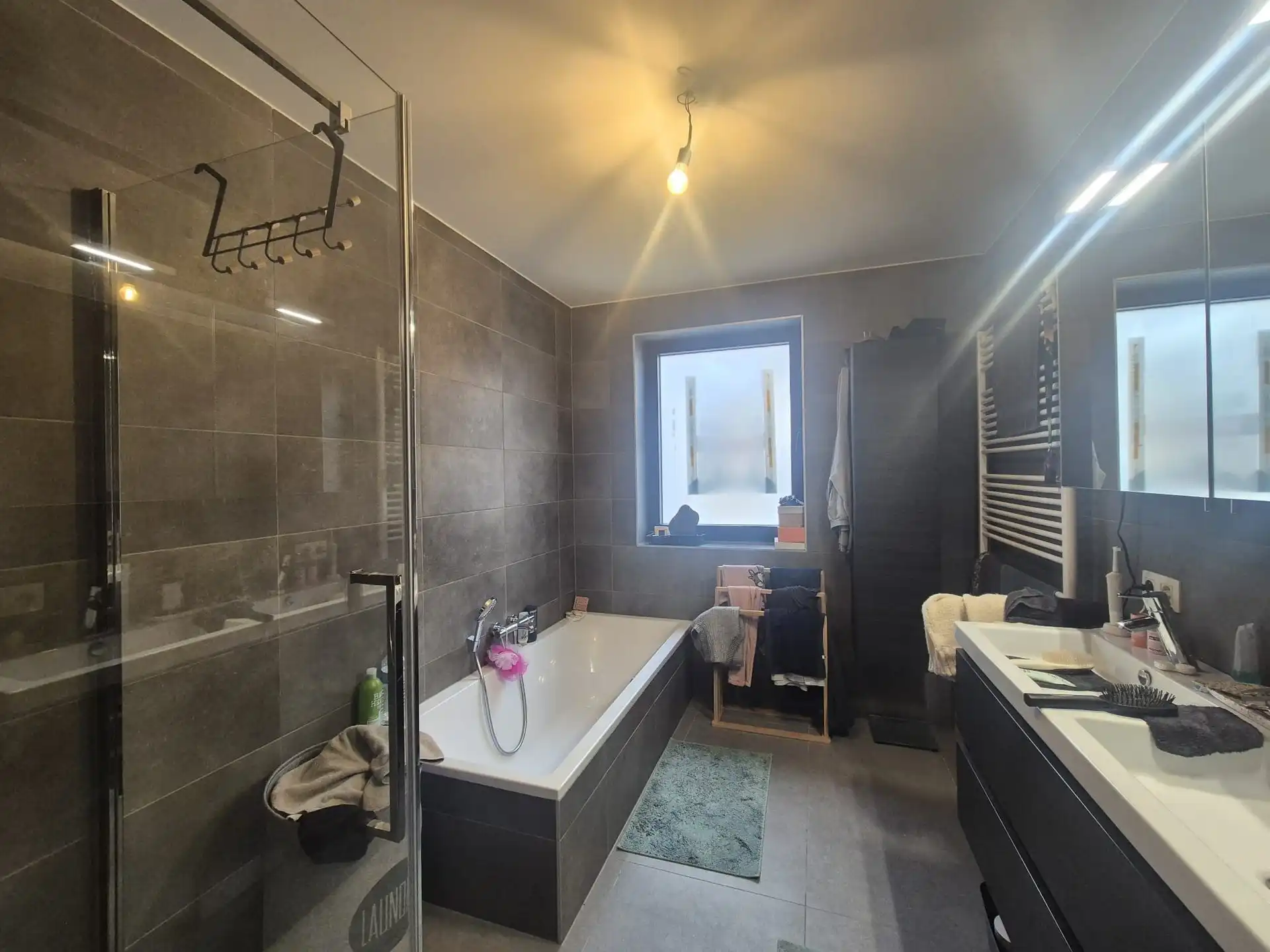 Recent appartement met 2 slaapkamers in centrum Wetteren.  foto 22