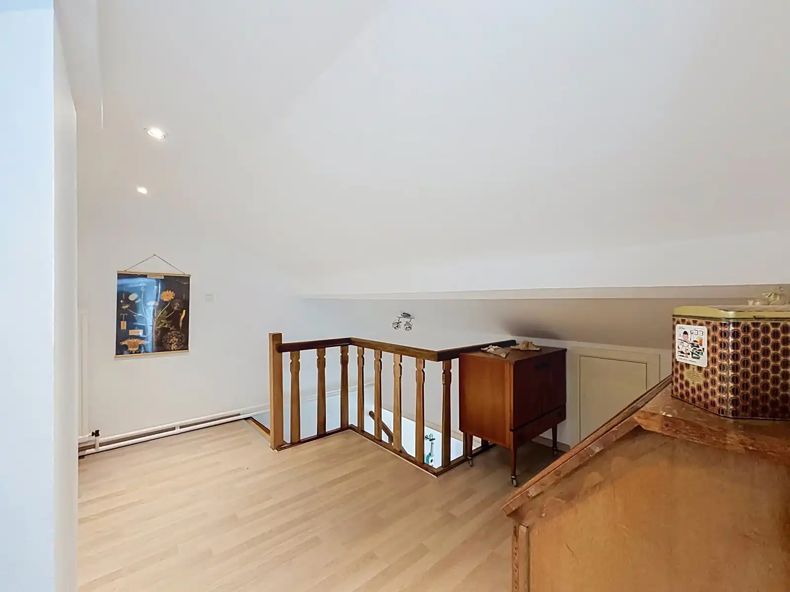 Instapklare woning met 4 SLPK, Garage én Tuin! foto 16