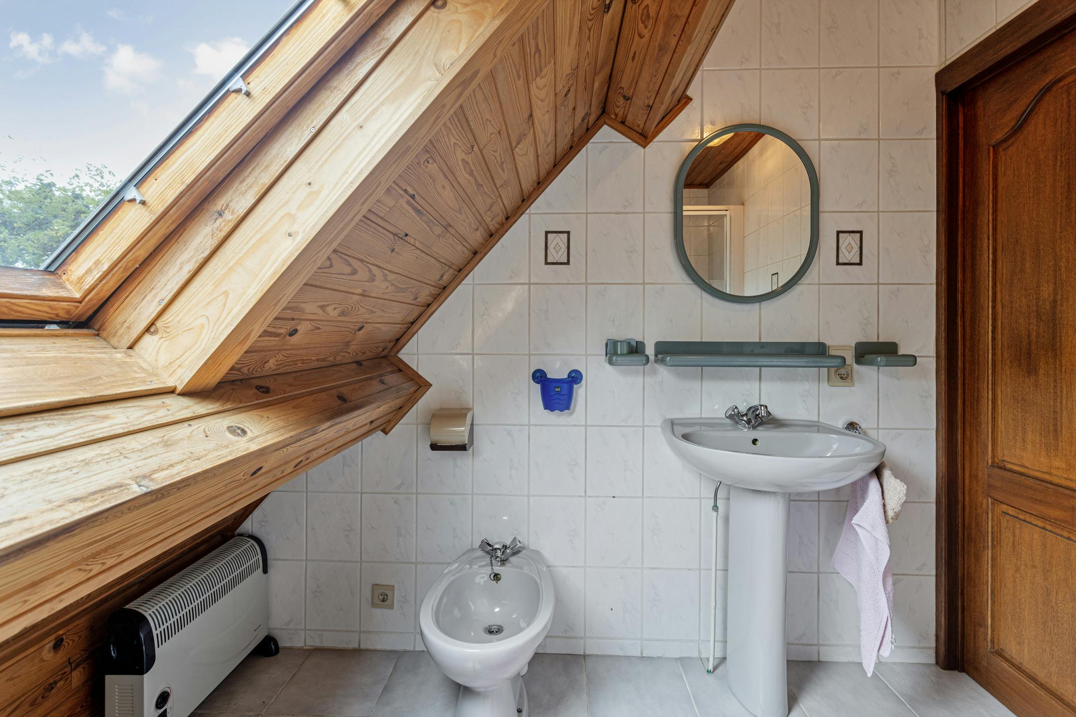 Rustig gelegen open bebouwing met grote tuin foto 22
