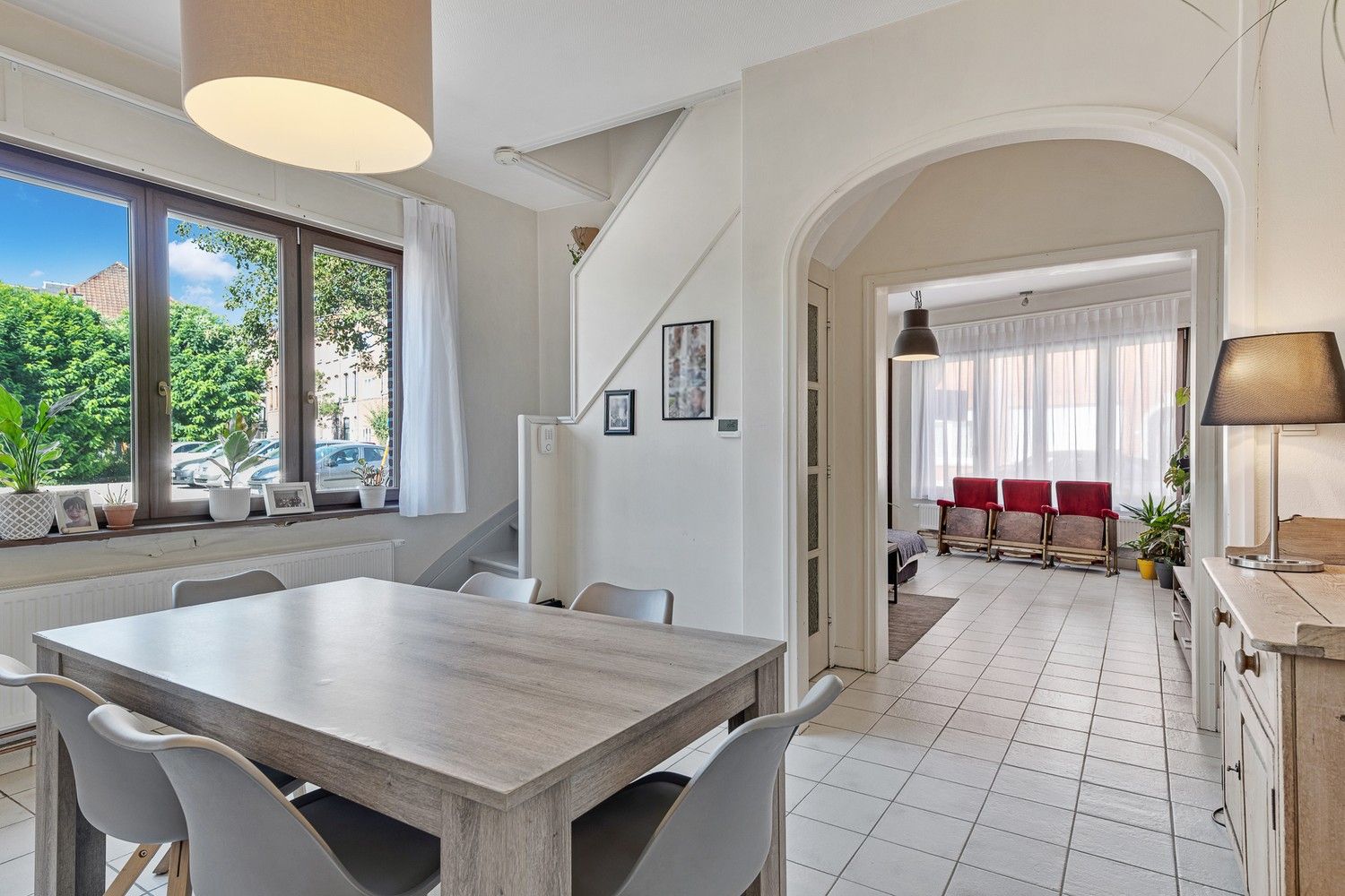 Instapklare woning met 2 slpkrs foto 4