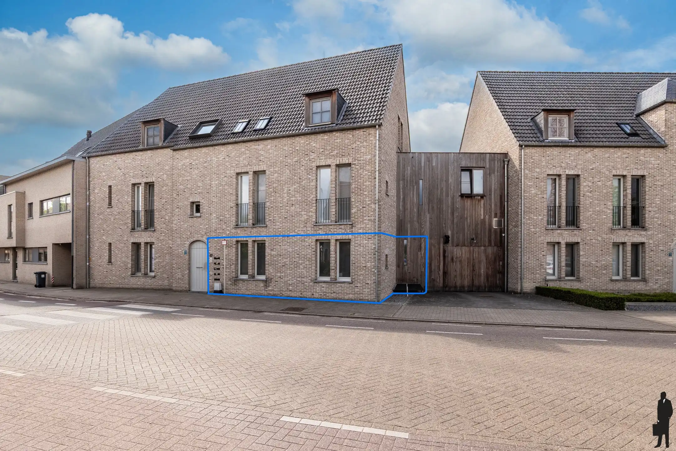 Instapklaar 2 slpk. appartement met zuidwest gerichte tuin te Vlimmeren  foto {{pictureIndex}}
