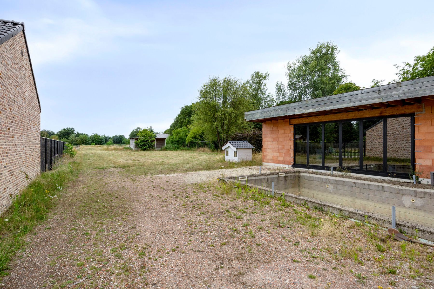 Moderne nieuwbouw villa met strak design ZONDER BTW  – nog verder af te werken naar eigen smaak! foto 44