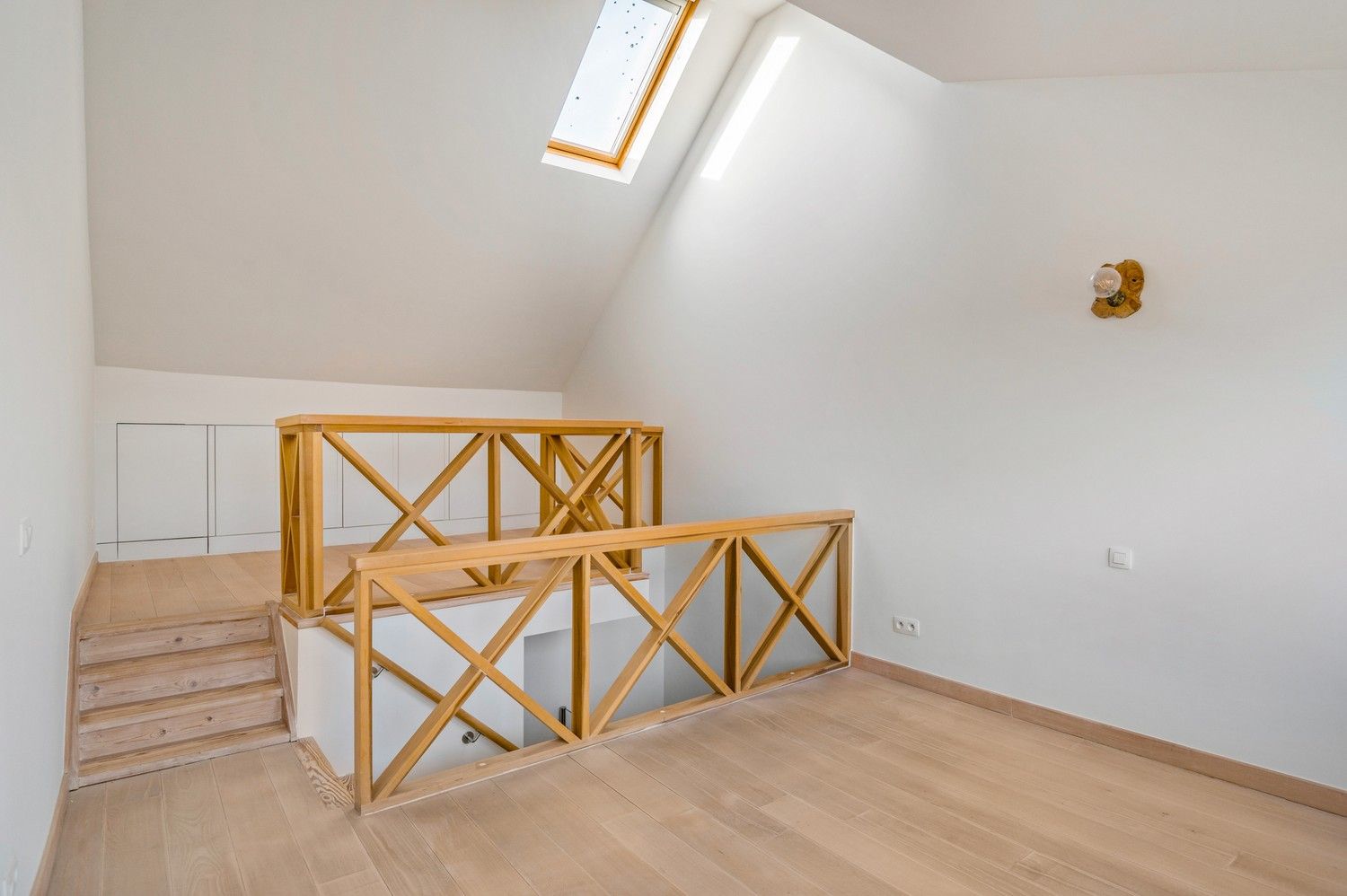 Instapklare woning met 2 slaapkamers en tuin te Lier! foto 13