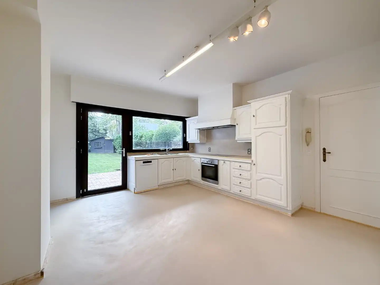 Exclusieve koppelvilla op top locatie nabij het Oosthoekplein en Royal Zoute Tennis Club foto 7