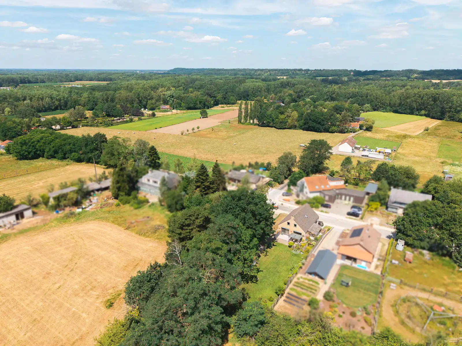 Prachtige, ruime en energiezuinige villa midden in het groen foto 30