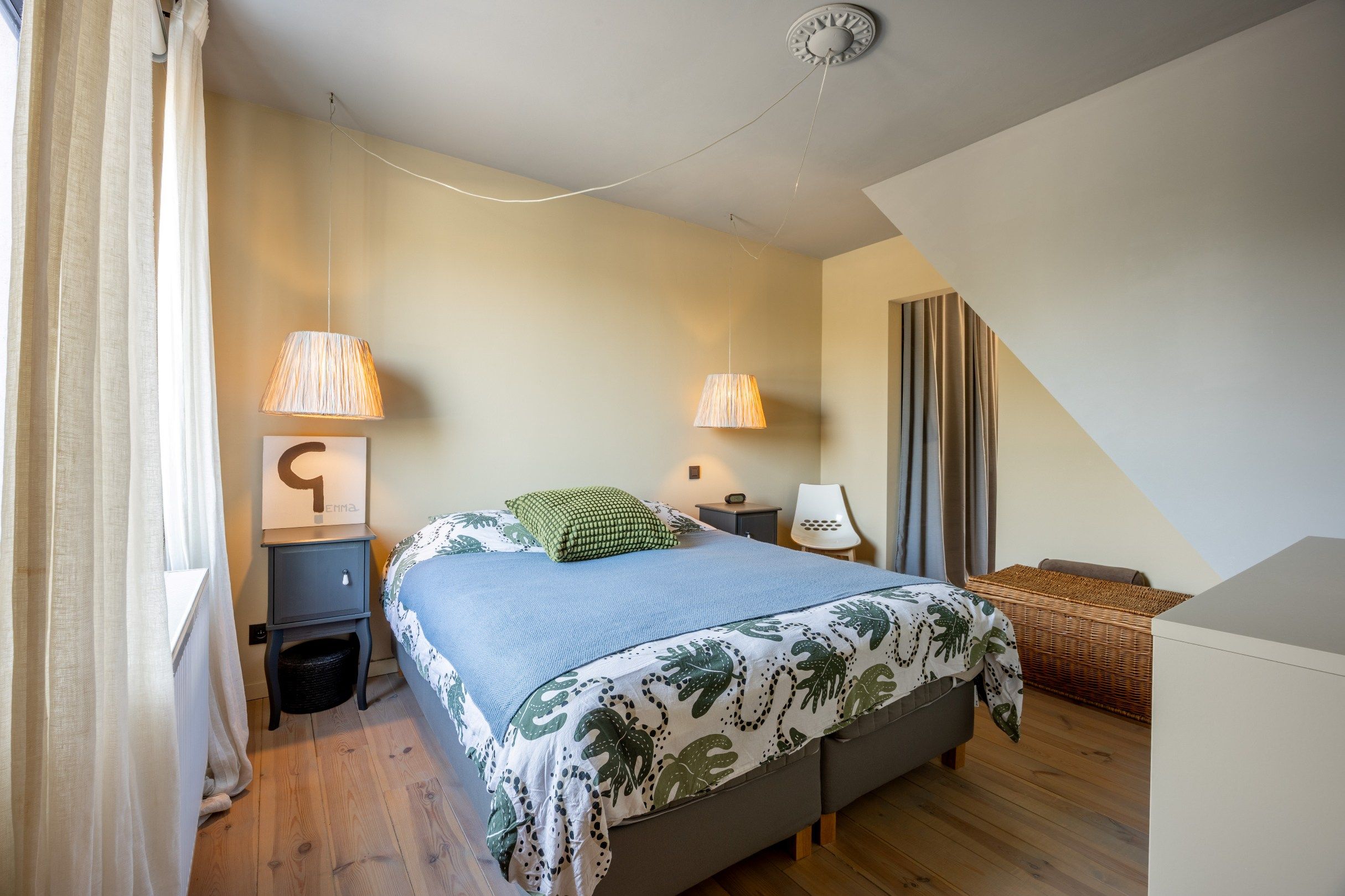 GERENOVEERDE WONING MET TUIN EN UITWEG foto 8