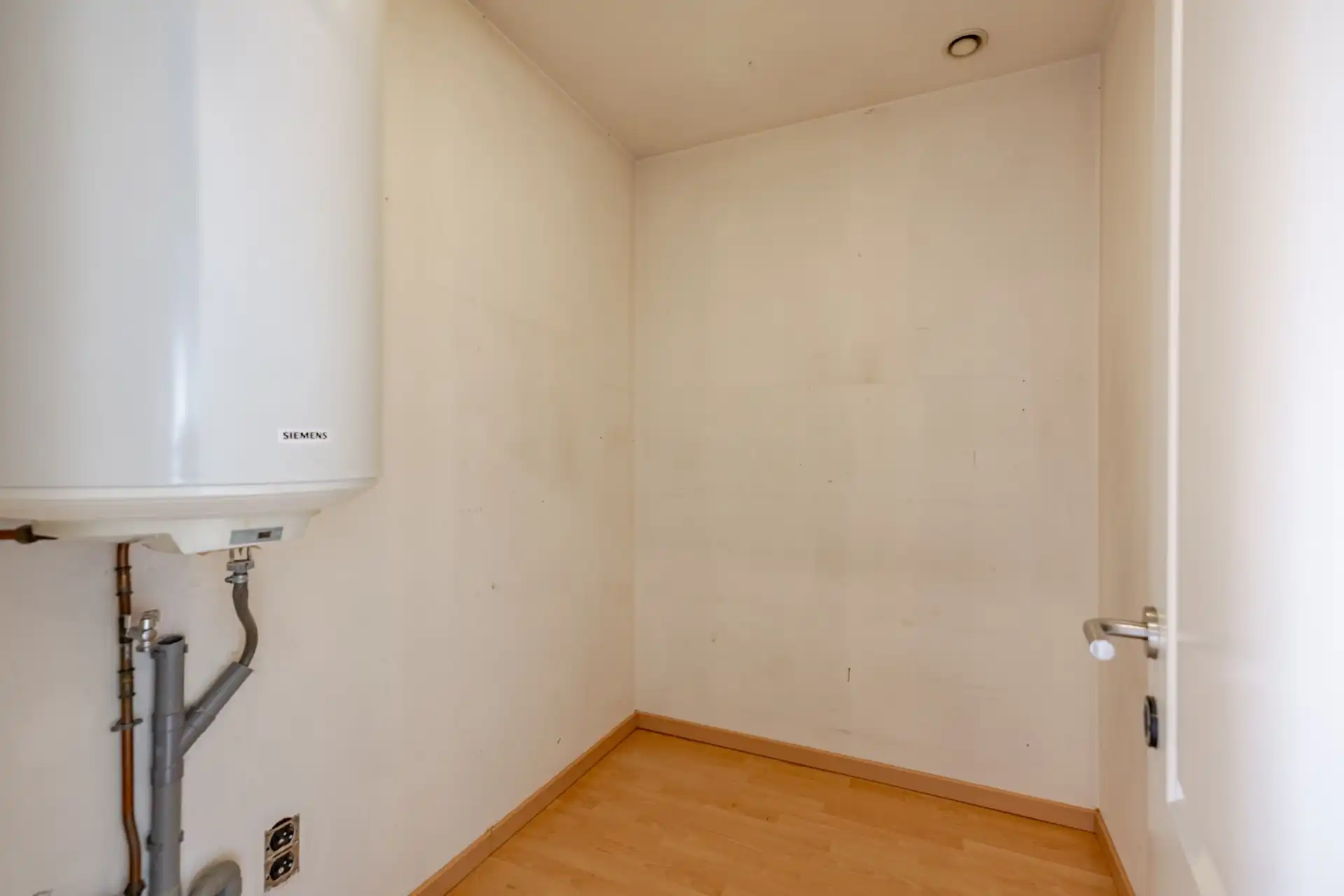Aangenaam 1-slaapkamerappartement te Aalst foto 18