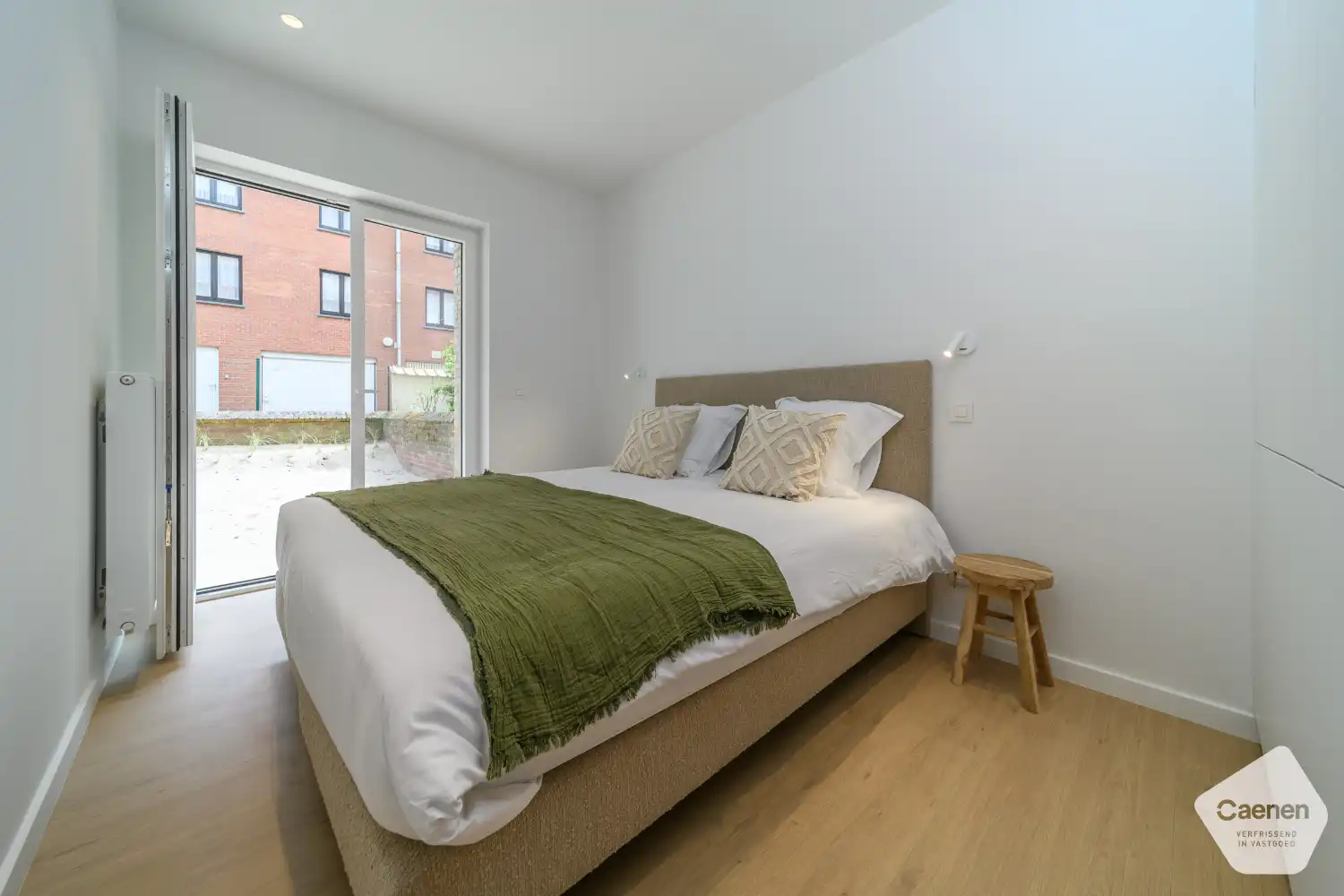 Luxueus gerenoveerd gelijkvloers appartement met zeezicht en zuidgerichte tuin foto 8