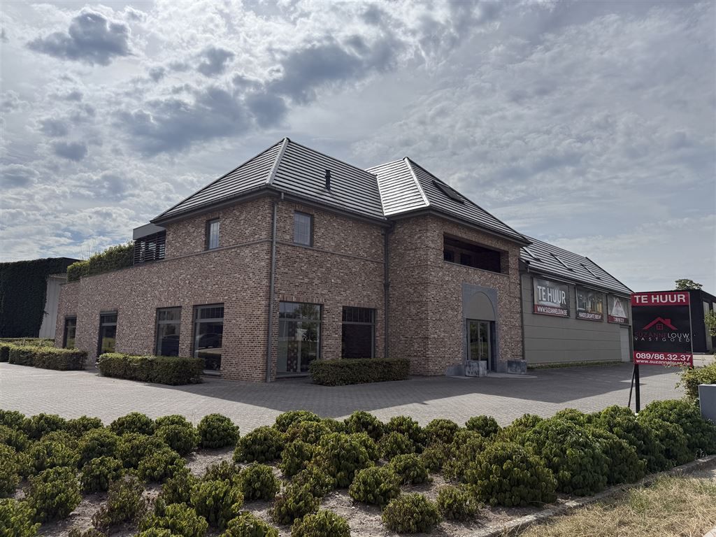 Luxueus afgewerkt penthouse / duplexappartement foto {{pictureIndex}}