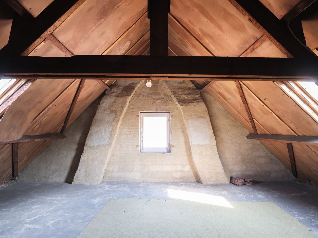Toplocatie – Te renoveren halfopen bebouwing met bijzonder veel potentieel op een zuidgericht perceel van 576 m² te Sint-Martens-Latem foto 19