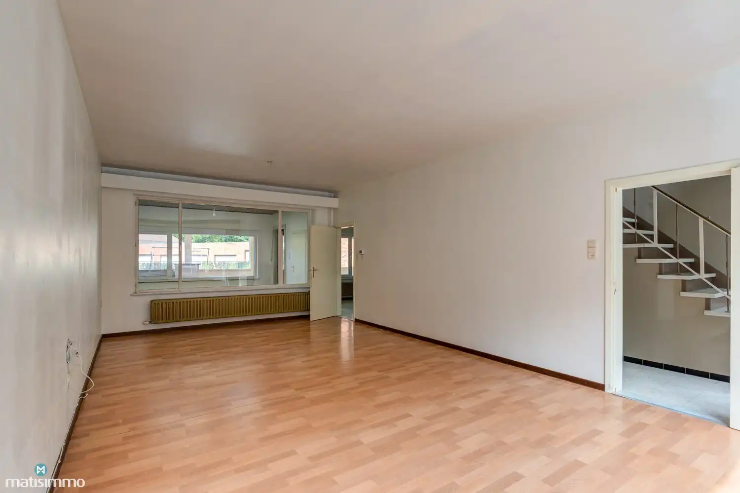 RUIME EENGEZINSWONING MET 4 SLAAPKAMERS, GARAGE, ZOLDER EN TUIN NABIJ HET CENTRUM VAN BILZEN foto 5