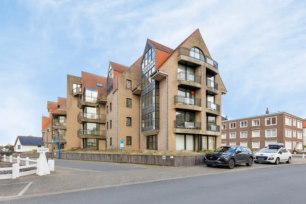 Ruim appartement met twee slaapkamers te koop in Koksijde. foto 9