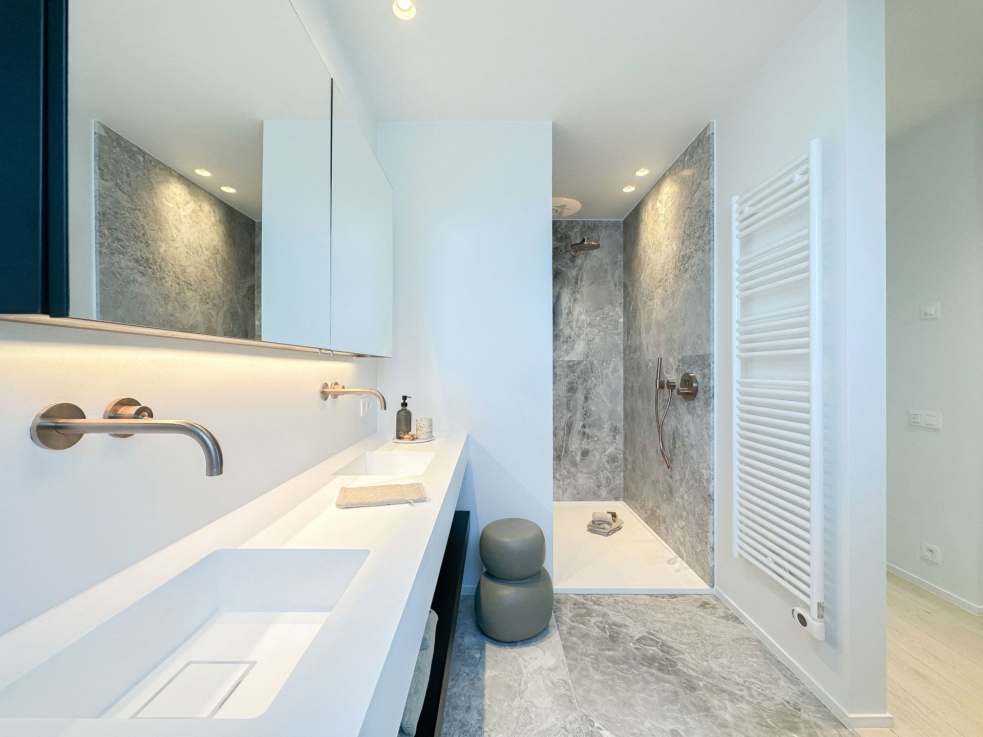 LUXUEUS nieuwbouw HOEKAPPARTEMENT in DUPLEX-vorm... foto 17