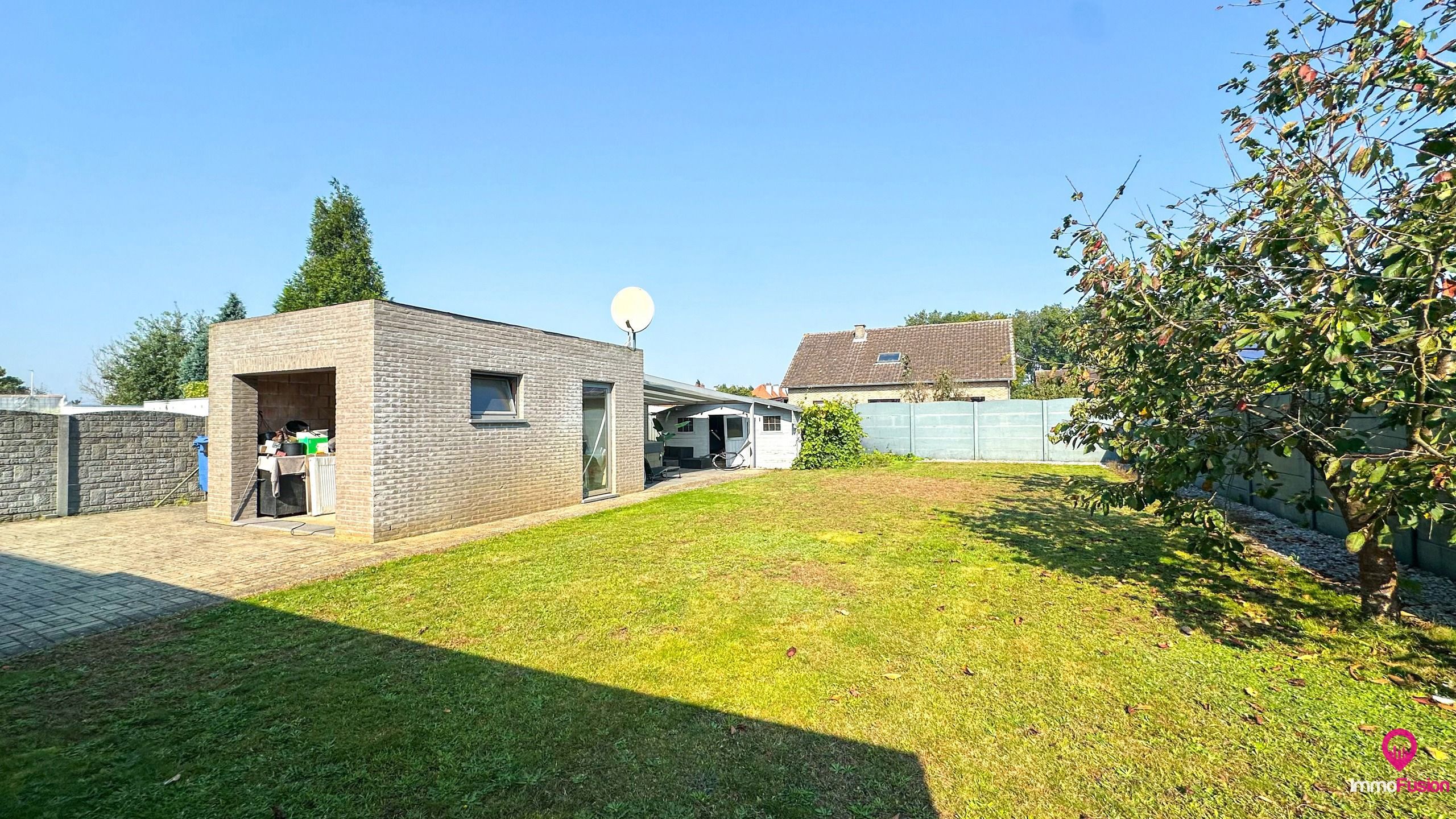 Recente vrijstaande woning van 240 m² en 8are grond! foto 44