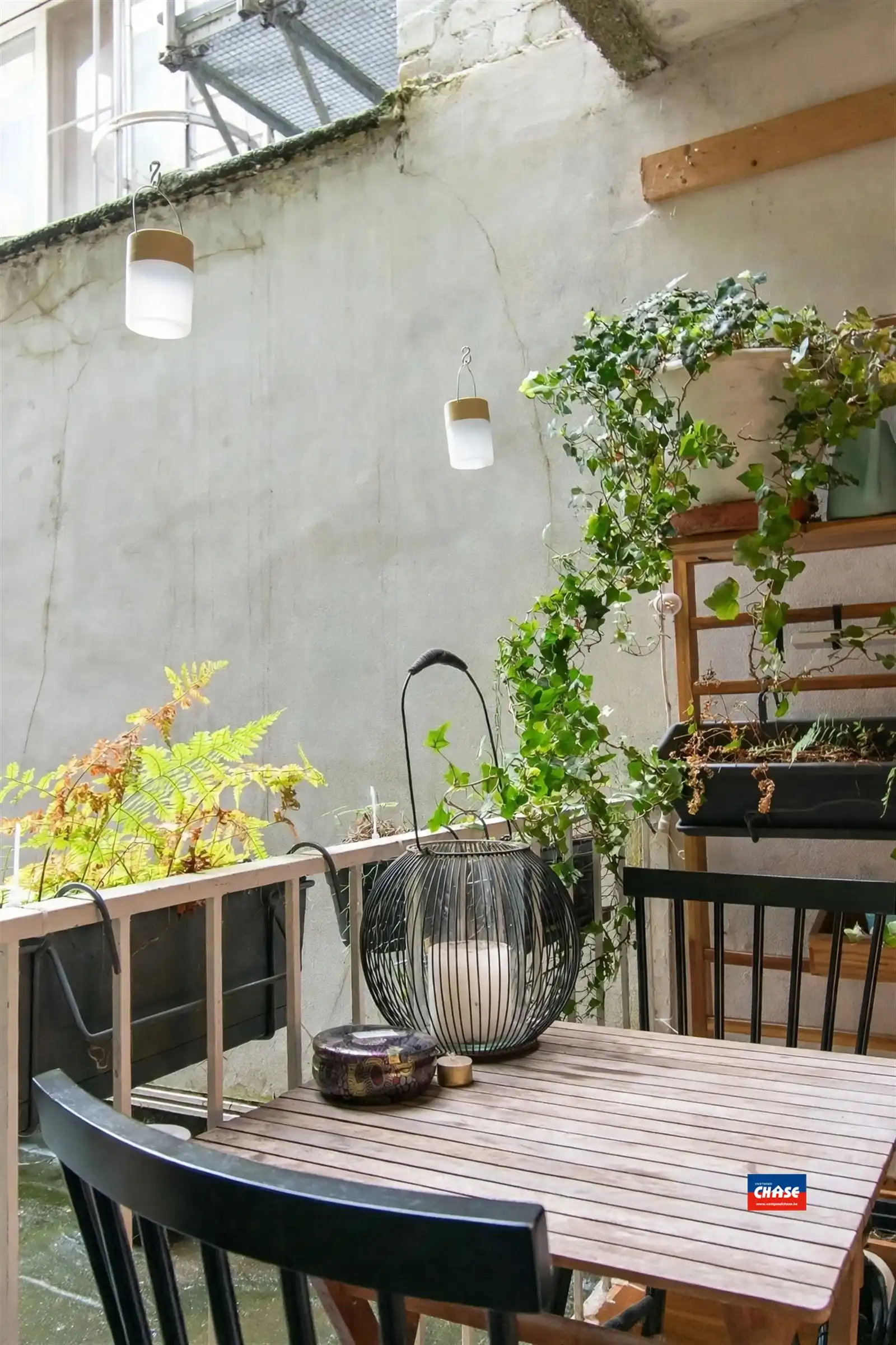 Ruim, instapklaar appartement met drie slaapkamers en terras gelegen op toplocatie! foto 17