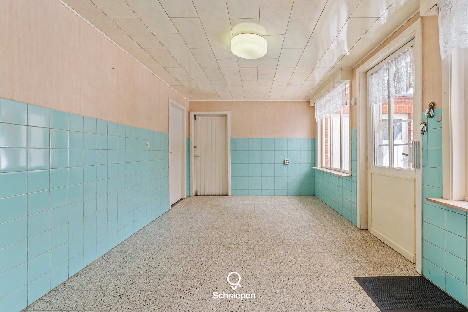Uitstekend gelegen renovatiewoning met 3 slpks op perceel van circa 11 are te Zonhoven! foto 6