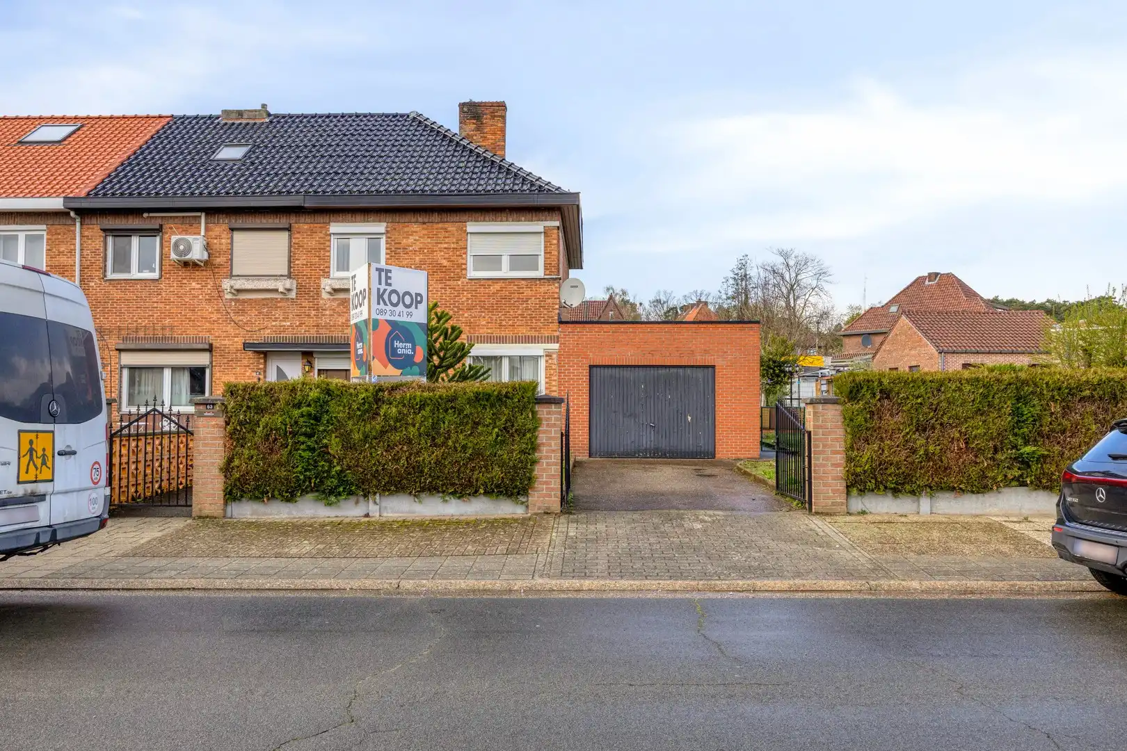 Huis te koop foto {{pictureIndex}}