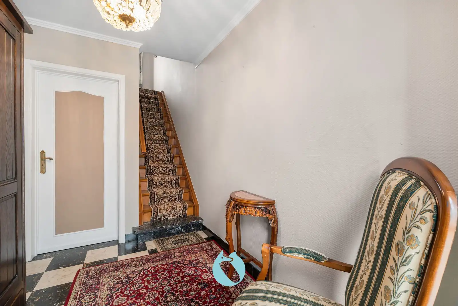 Woning is gelegen in een aangename en rustige buurt foto 3