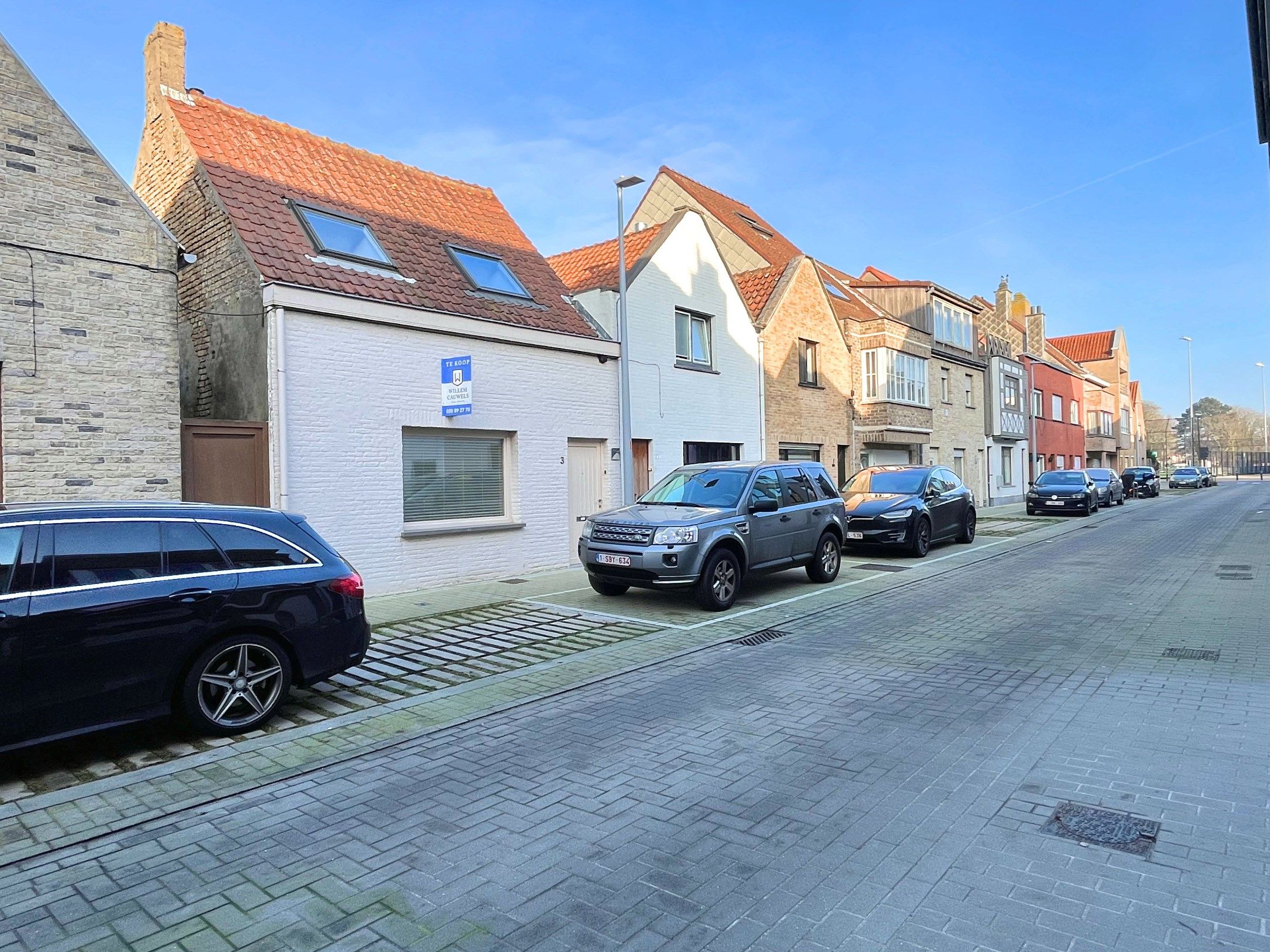 Hoofdfoto van de publicatie: Centraal gelegen woning met stadspatio te Knokke 