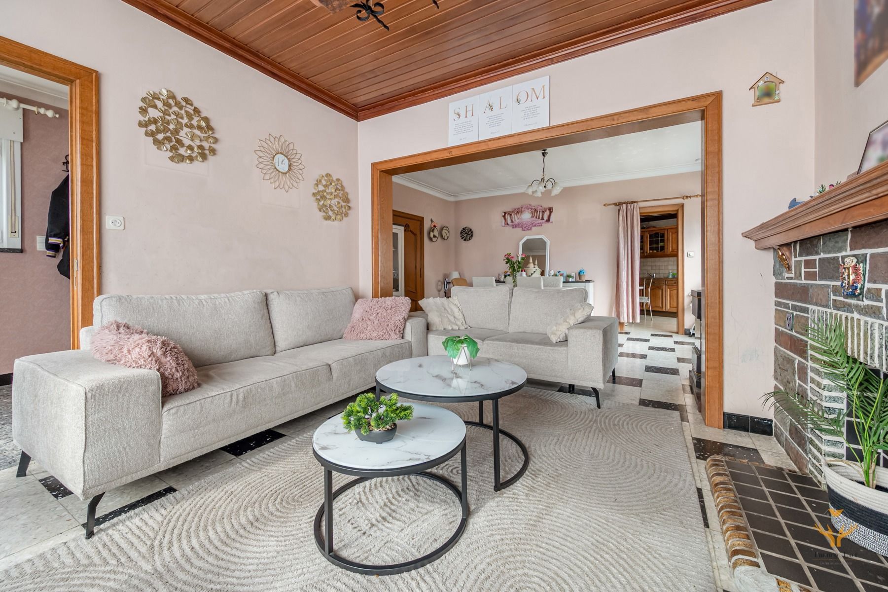 Ruime vrijstaande woning met 5 slaapkamers foto 7