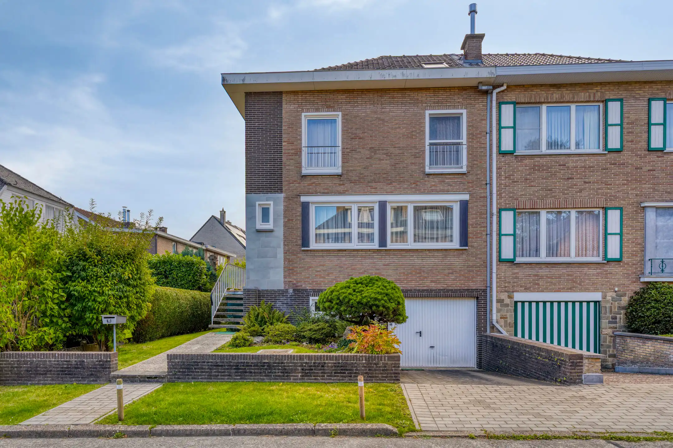 Huis te koop foto {{pictureIndex}}