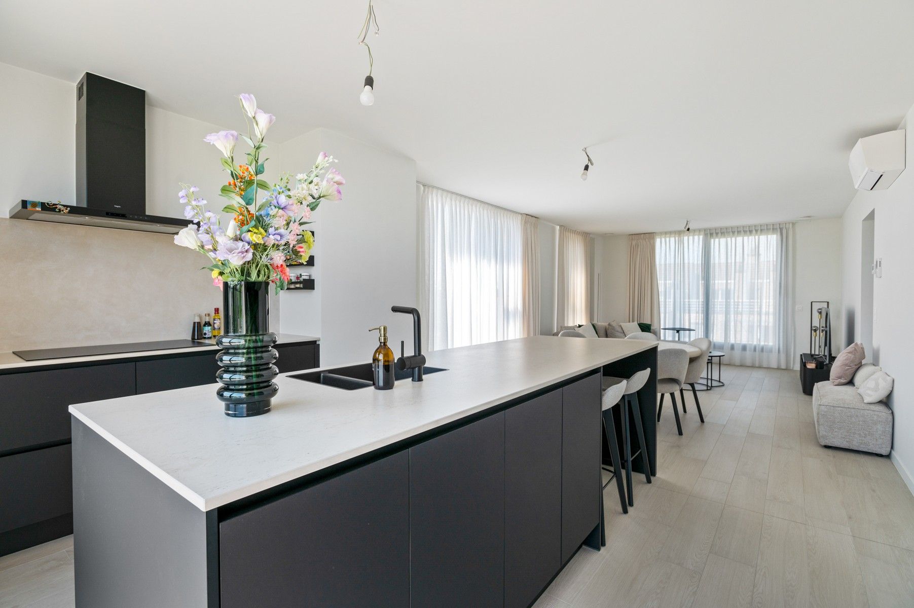 Exclusief energiezuinig penthouse met terras foto 5