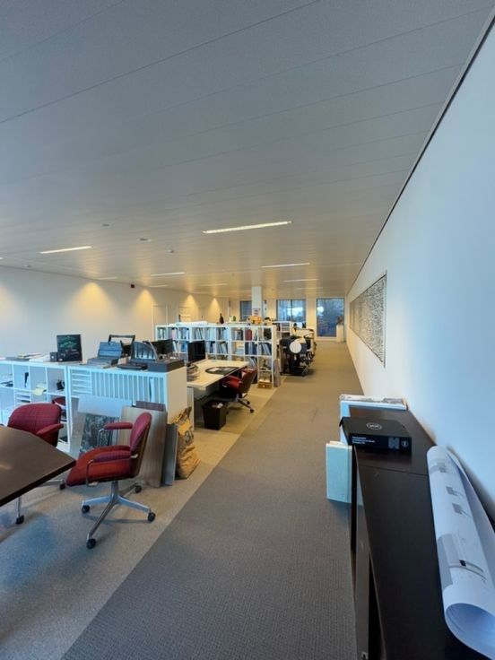 Kantoorruimte te huur op 't Eilandje! foto 2