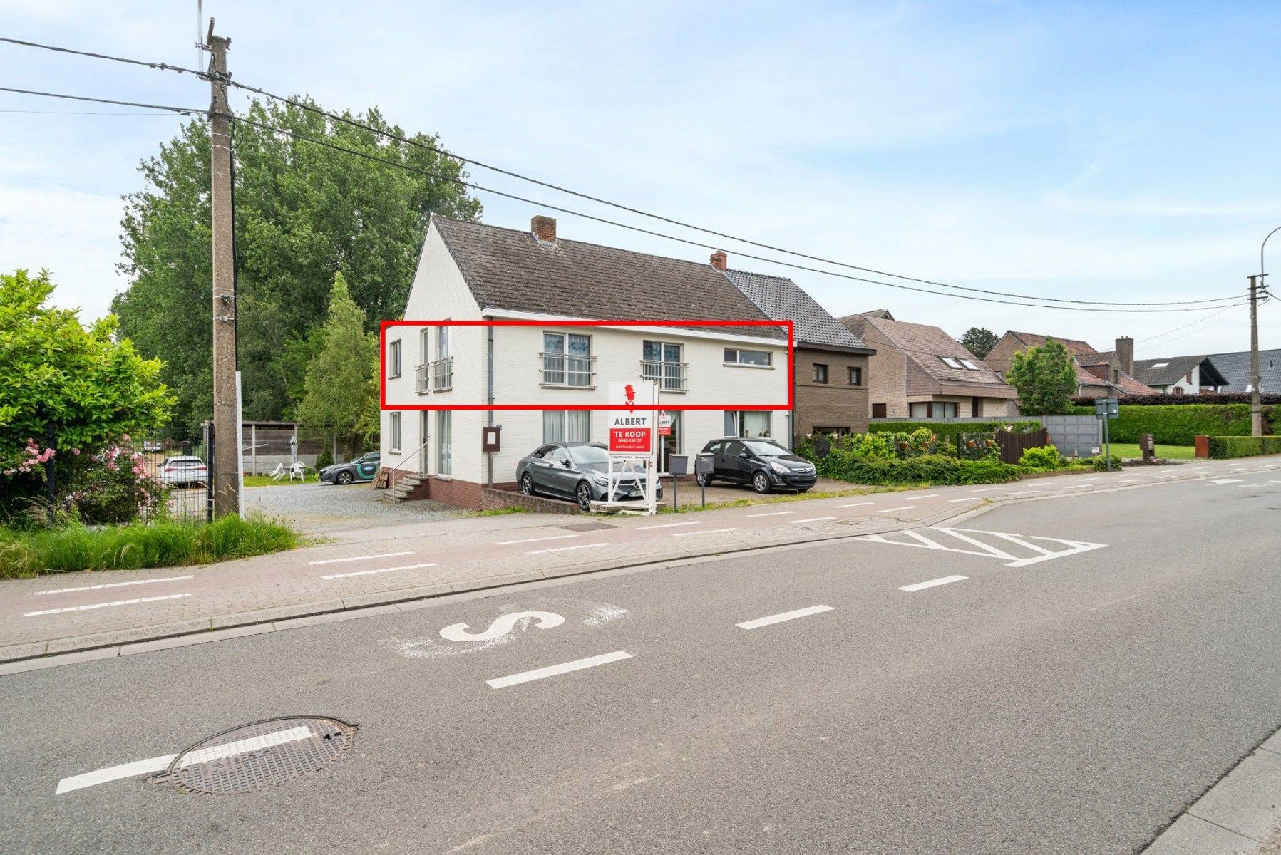 Hoofdfoto van de publicatie: Ruim appartement op de eerste verdieping (122 m²)