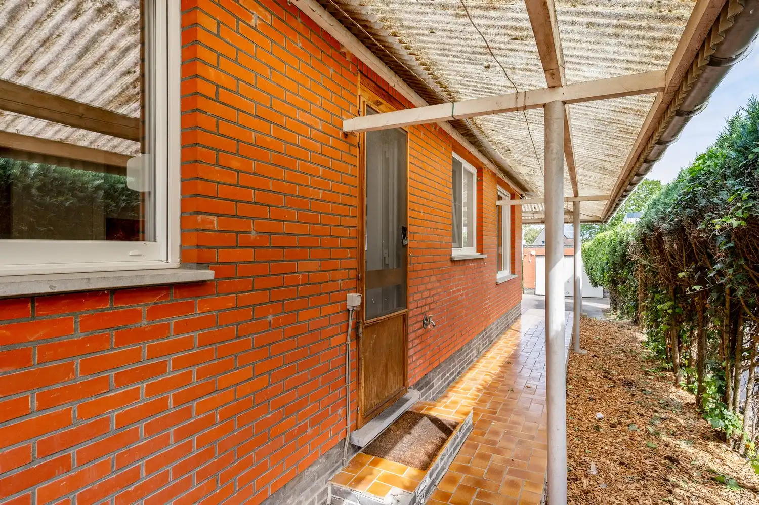 INSTAPKLARE WONING MET 3 SLAAPKAMERS + VOLLEDIG ONDERKELDERD foto 28