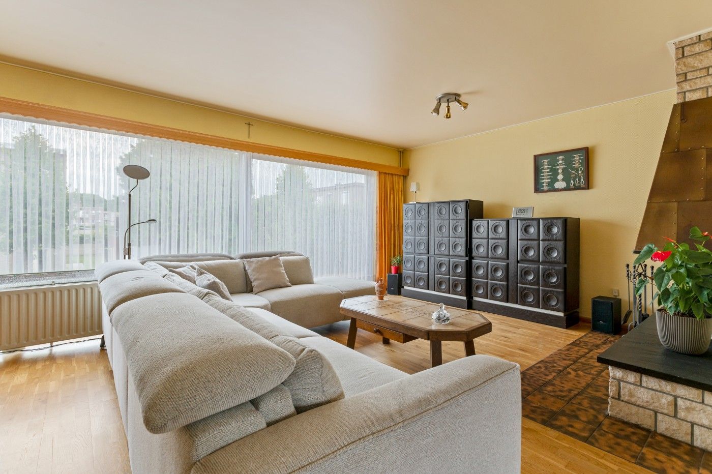 Op te frissen woning met 4 à 5 slpk., inpandige garage en zuidwest-tuin foto 5